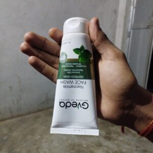 Gveda Facewash